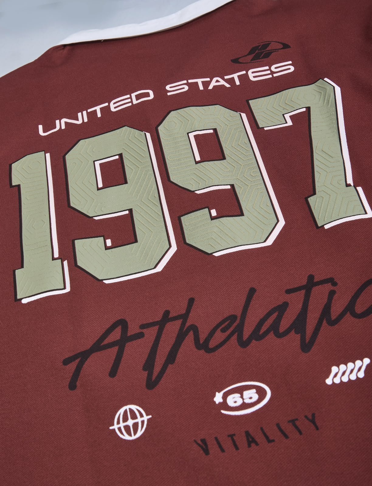 T-Shirt - Image 4