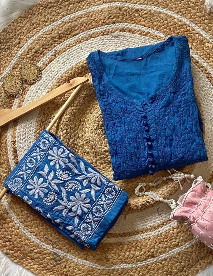 Pure Chikankari Kurti And Pant Set - Image 9