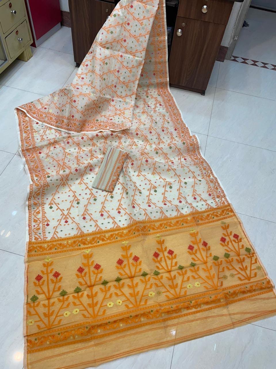 Resome Jamdani Saree - Image 21