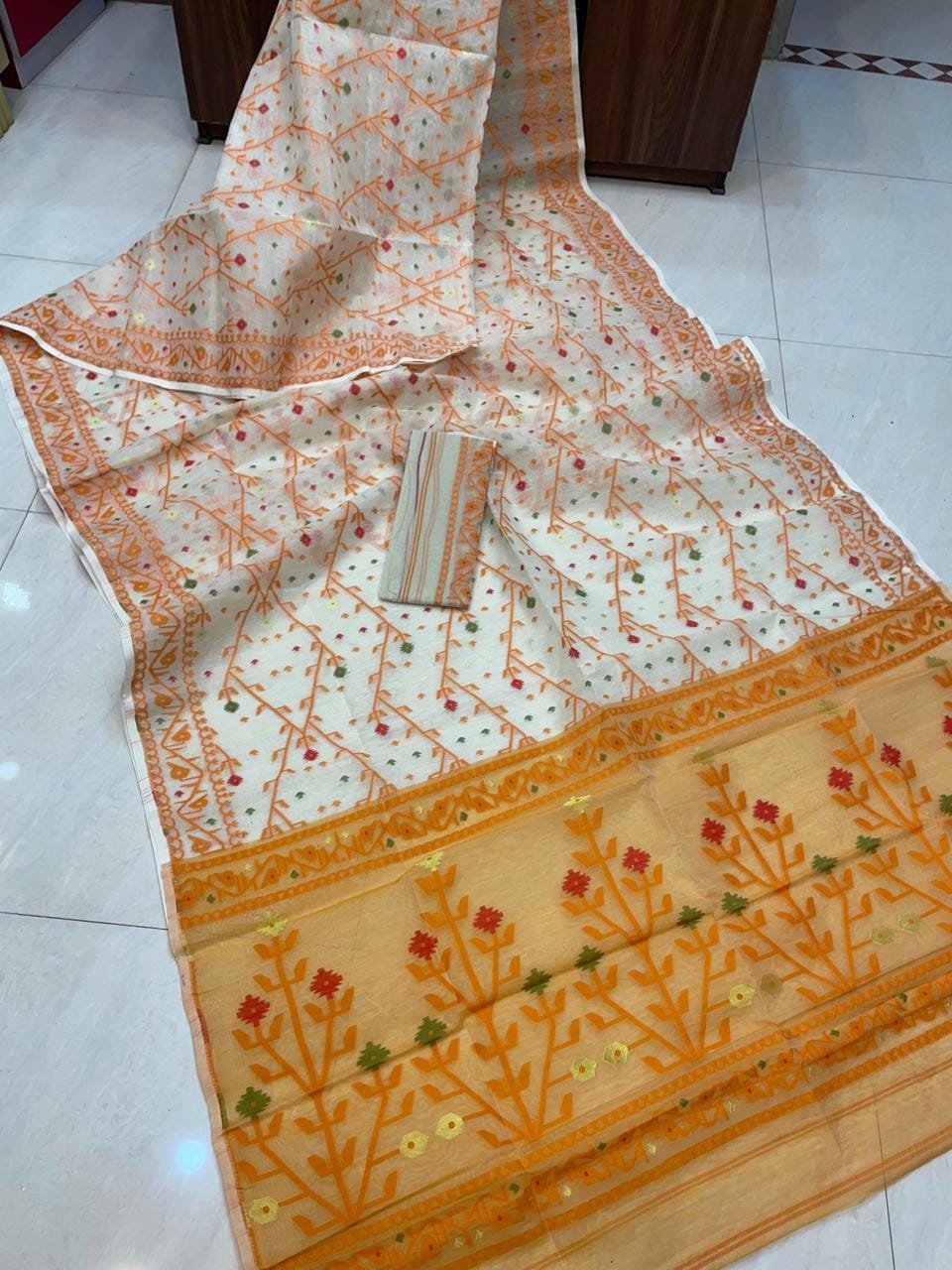 Resome Jamdani Saree - Image 19