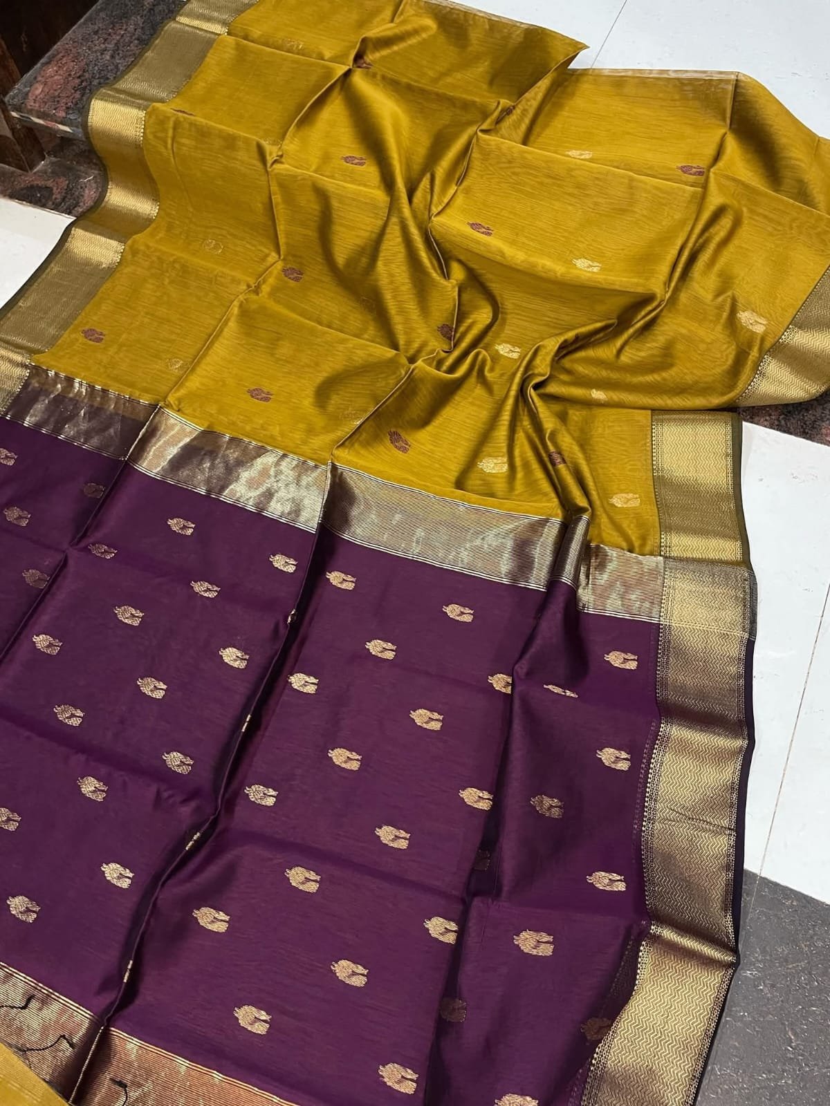 Maheswari Cotton Silk Saree - Image 11