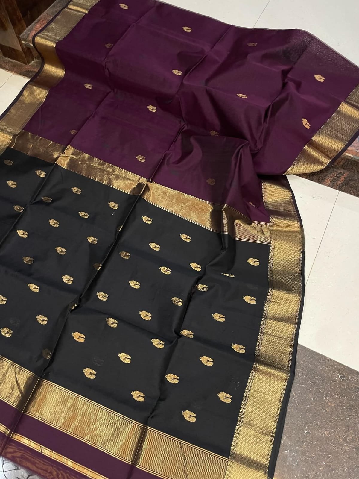Maheswari Cotton Silk Saree - Image 10
